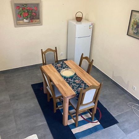 Relax And Explore, Alva Apartment Solin Buitenkant foto