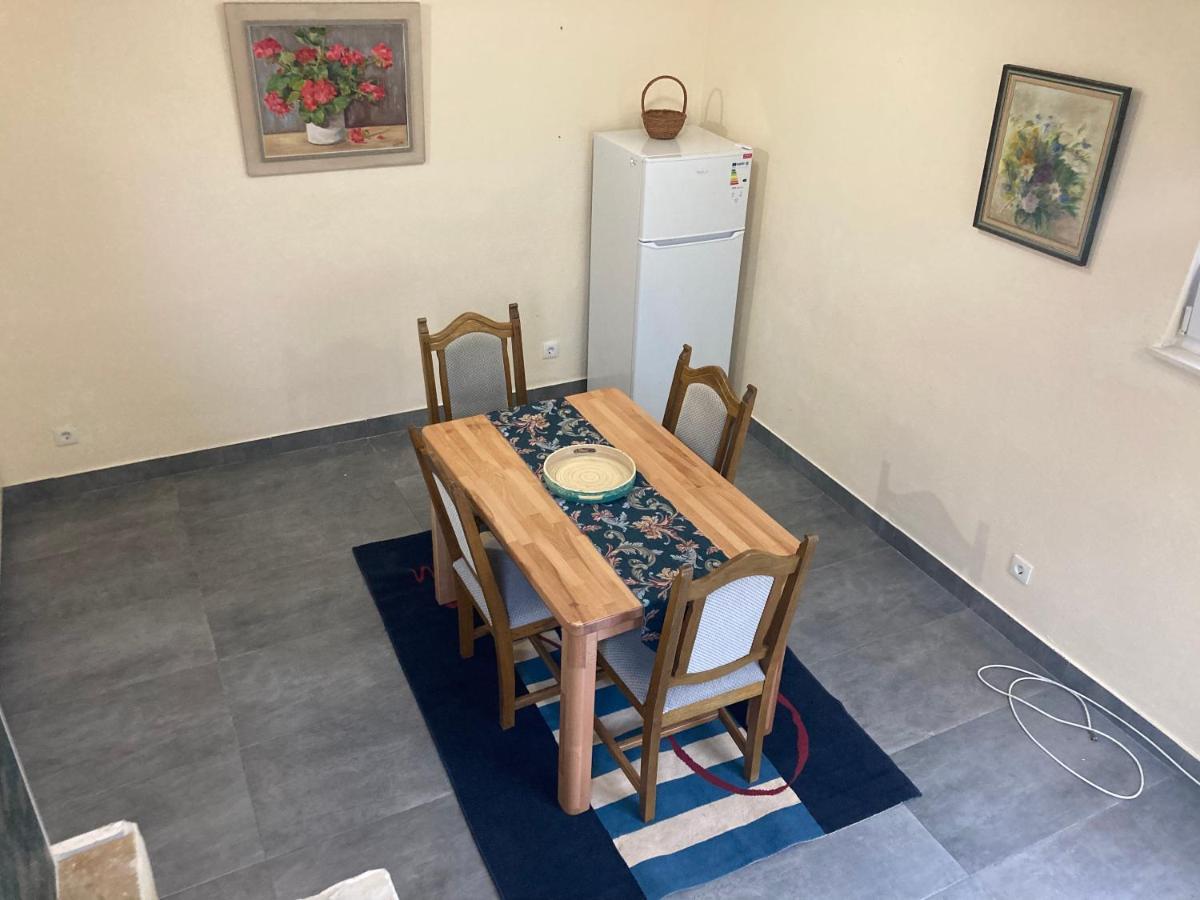 Relax And Explore, Alva Apartment Solin Buitenkant foto