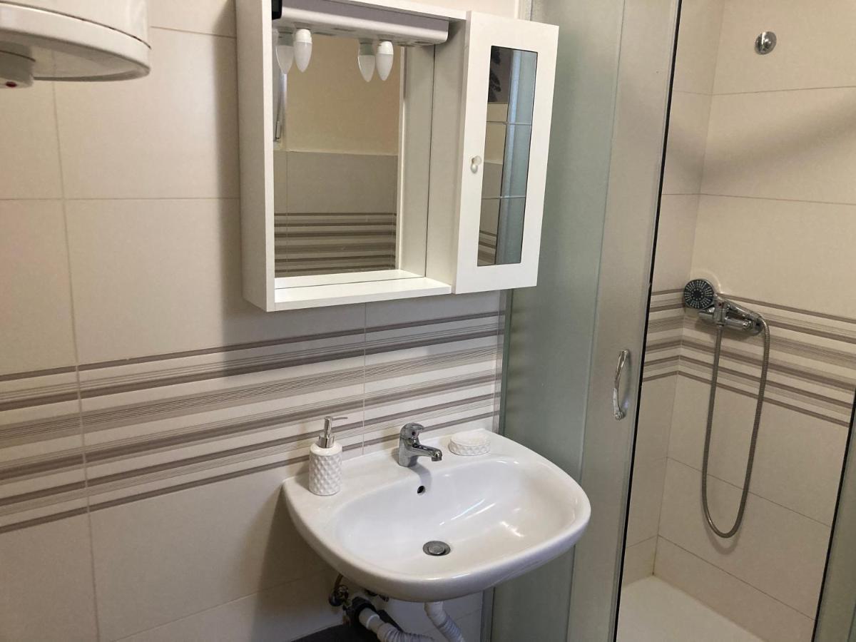 Relax And Explore, Alva Apartment Solin Buitenkant foto